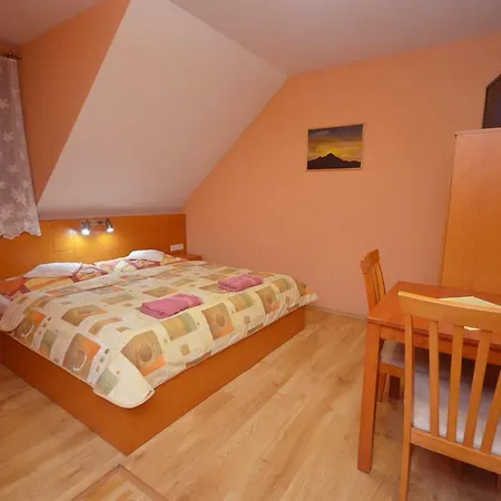Apartamento Best Ii. Bešeňová